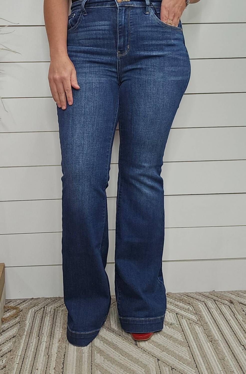 Judy Blue - Women's High Waist Wide Trouser Hem Flare Jean