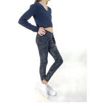 Tractr - Pull On Ponte Mid Rise Pant