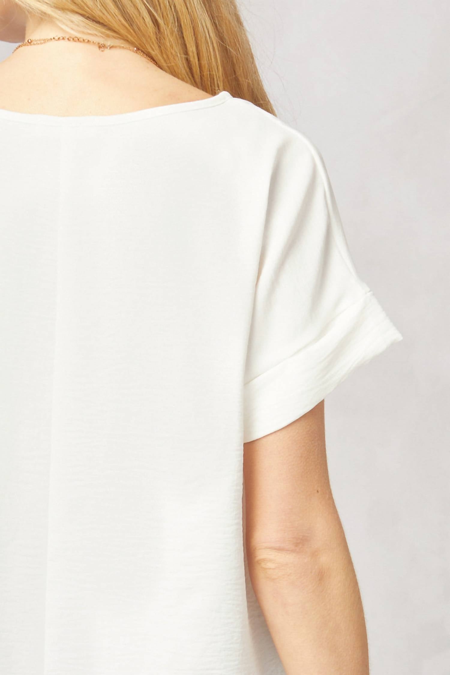 Entro - Short Sleeve Scoop Neck Top