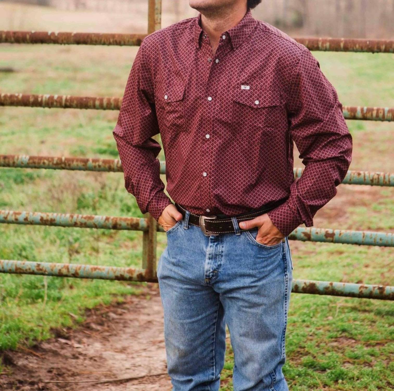 Ferrell Nicholas Long Sleeve Shirt in burgundy - men's shirt - detail view