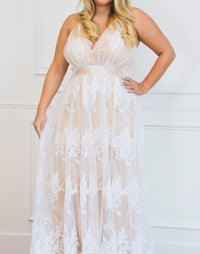 Luxxel - Here Comes The Bride Maxi Dress