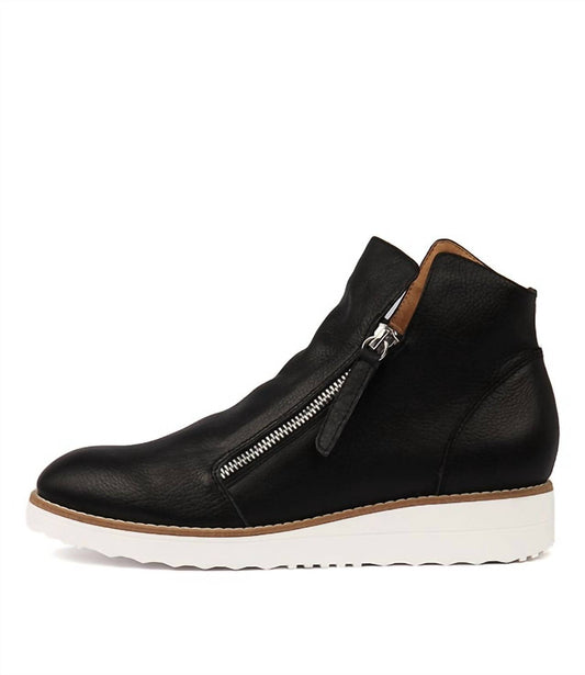 Django & Juliette - Women's Oh My Ankle Boots