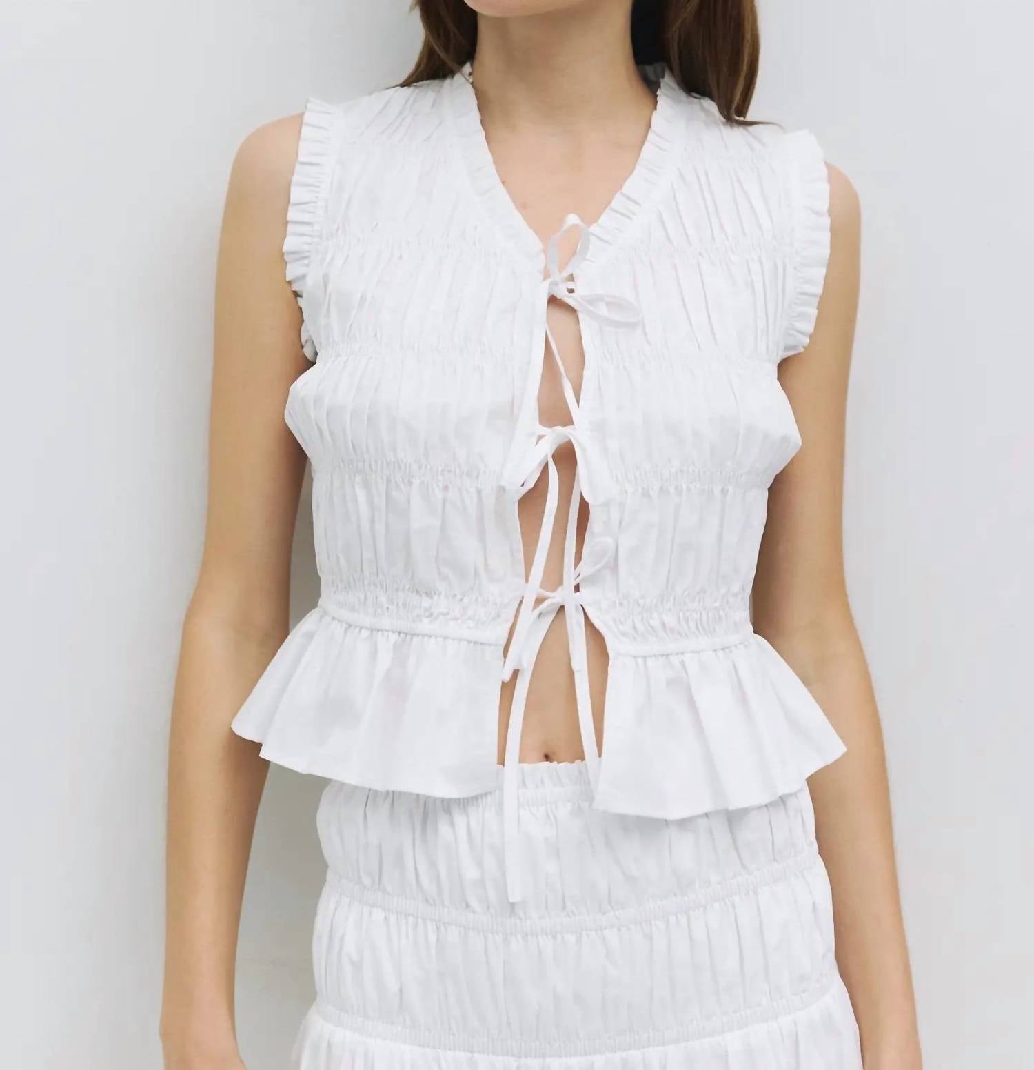 Mod Ref - Brenna Bow Top