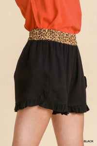 Umgee - Linen Ruffle Hem Shorts