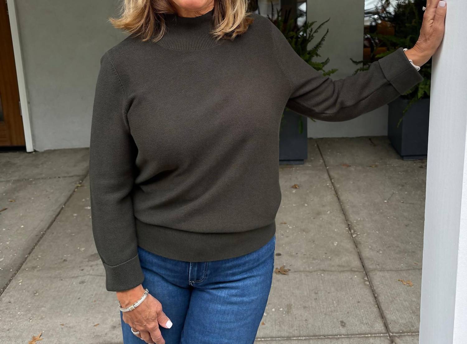 Repeat Cashmere - Quarter Sleeve Cotton Mockneck Top