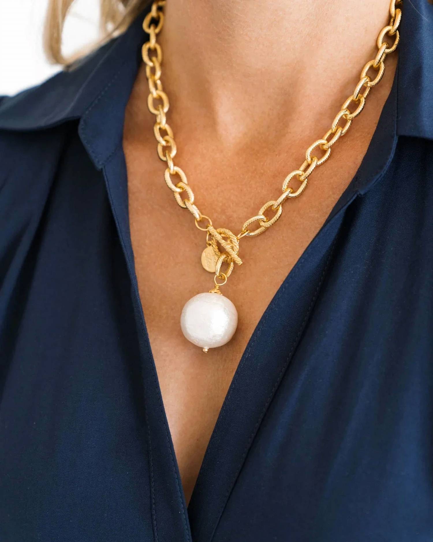 Susan Shaw - Women's Cotton Pearl Toggle Necklace
