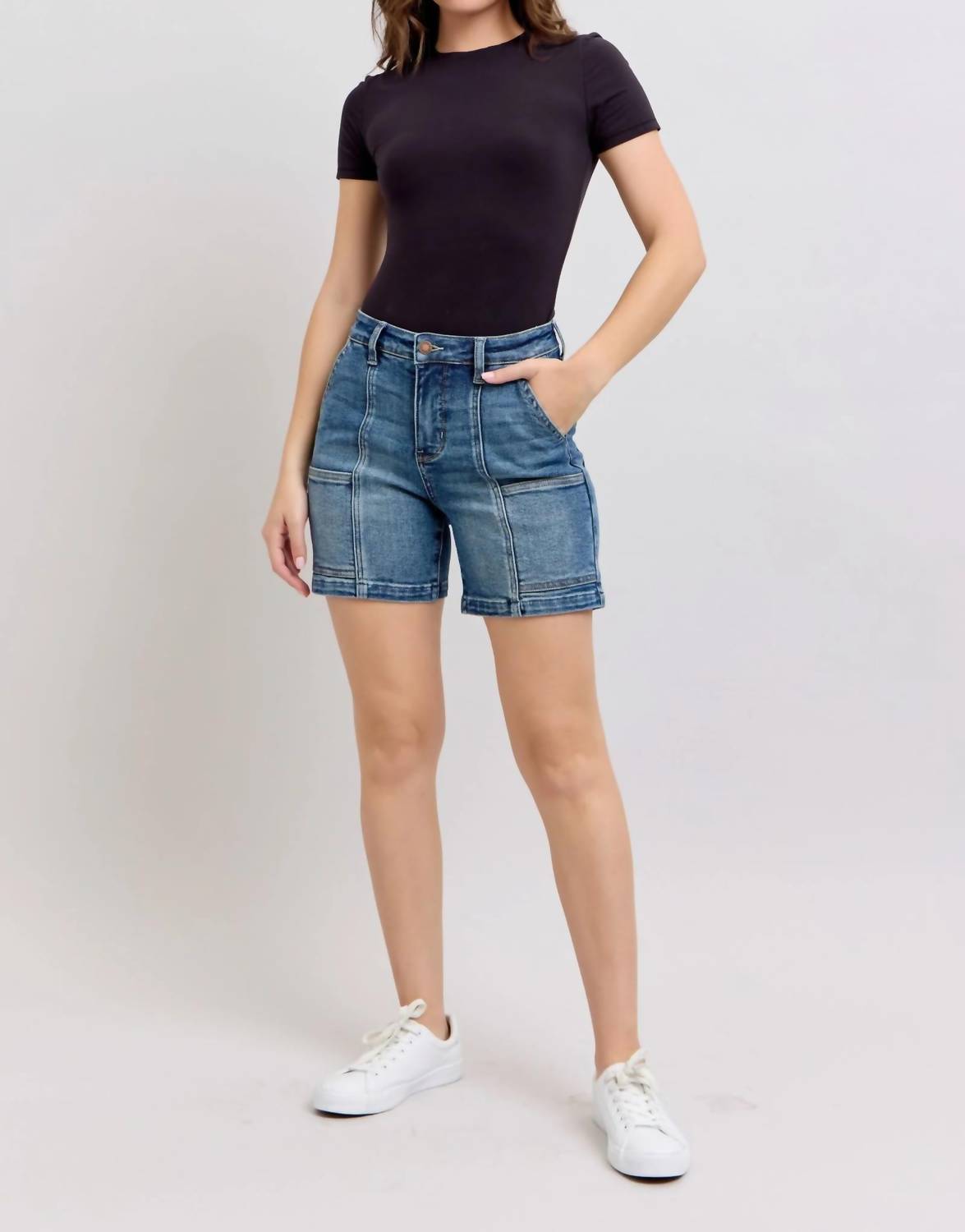 Judy Blue - Women's Jackie Utility Mid Shorts