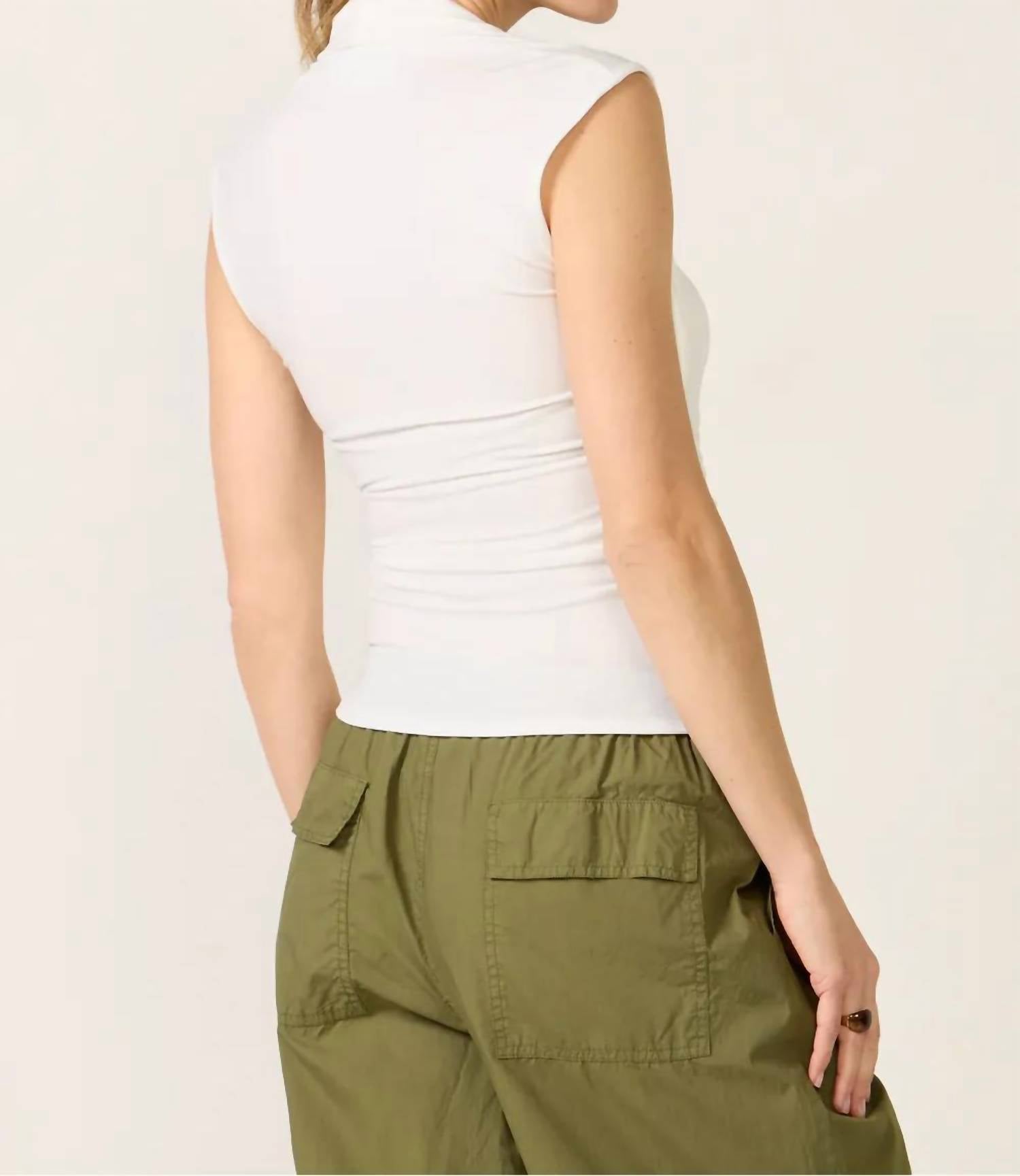 Astr - Tamrah Ruched Side Top