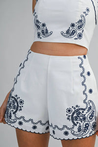 Mable - Ava Paisley Embroidery Halter Top