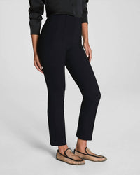Spanx - Perfectfit Ponte Ankle Slim Pant