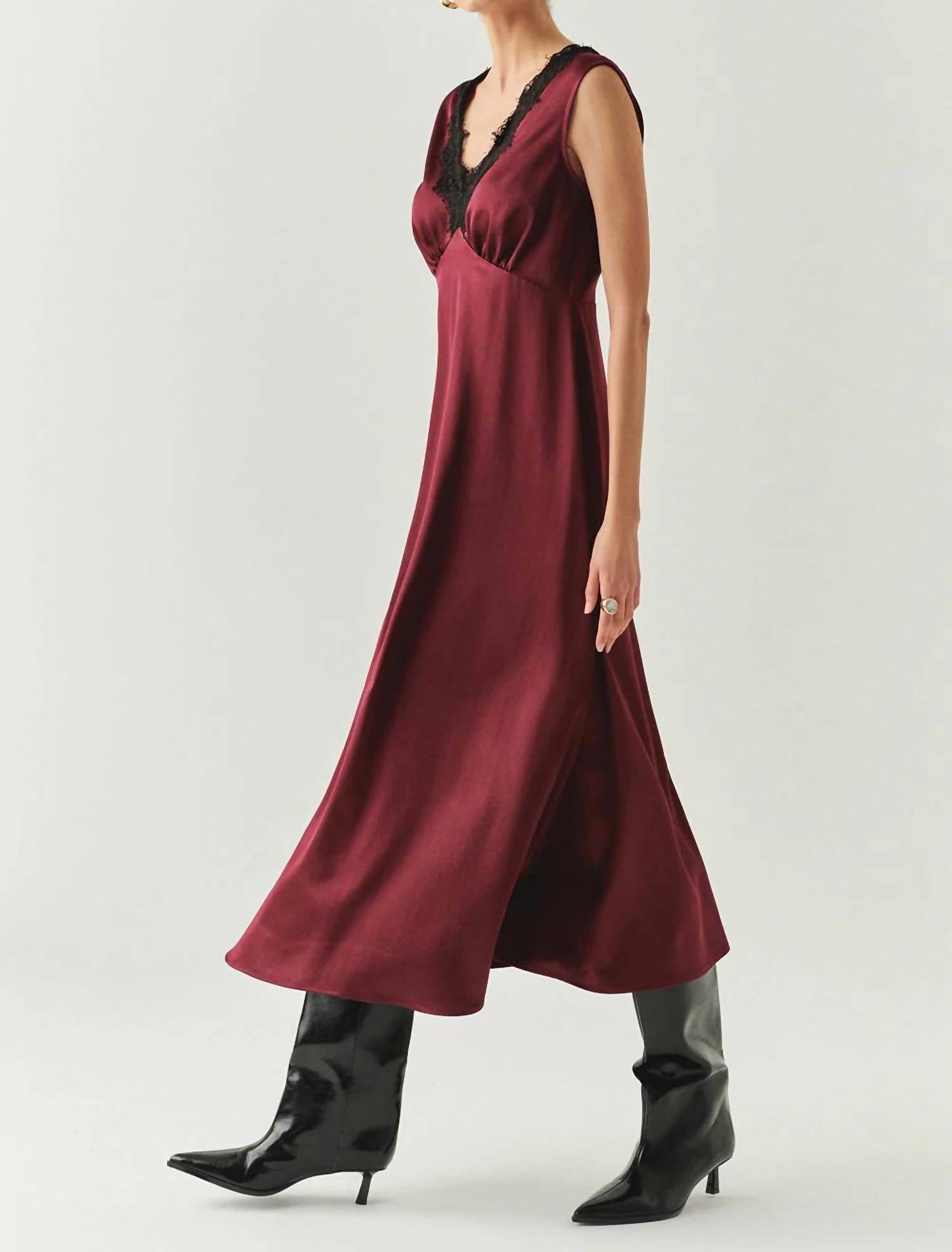 Exquise - Chana Dress Lace Collar Satin Midi Dress