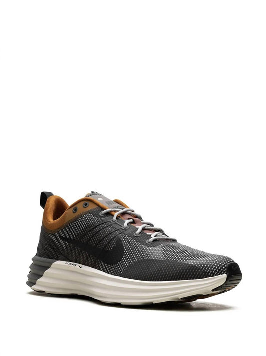 Nike - Men's Lunar Roam Se Running Shoes