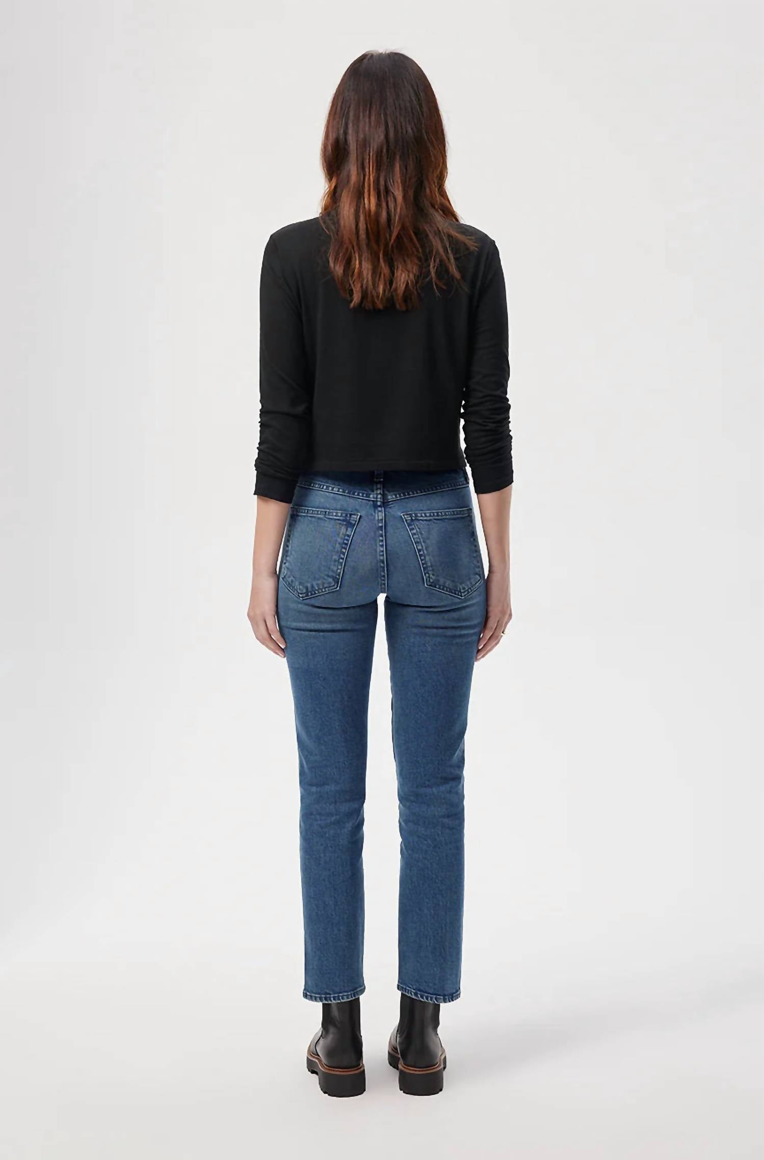 Amo - Women's Cropped Jeans