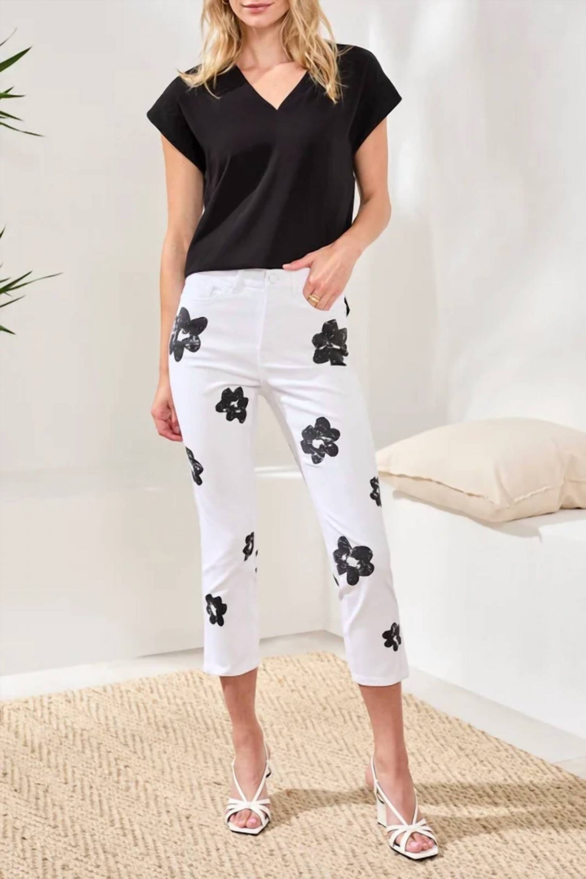 Tribal - Women's Audrey Printed Slim Crop Pants With Slit
