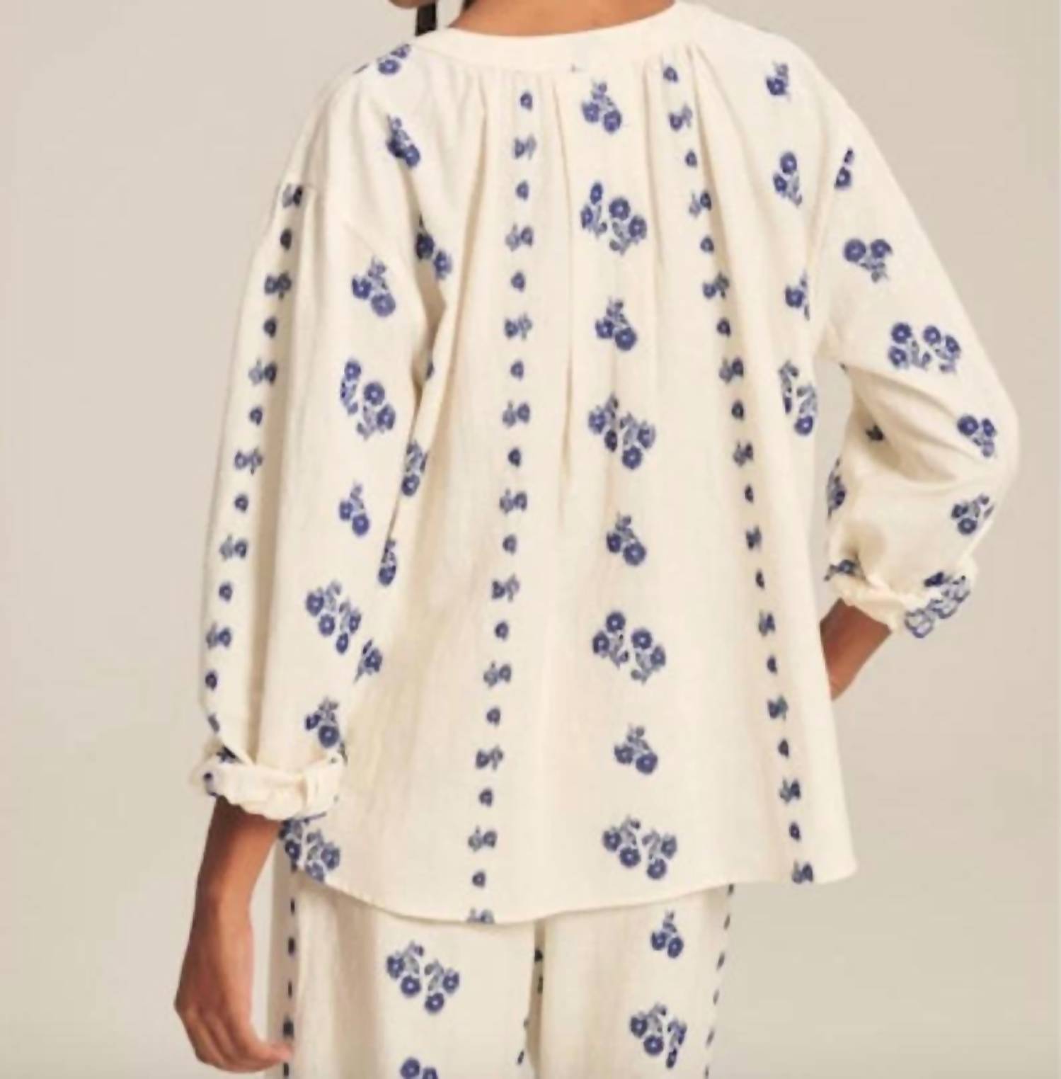 Velvet By Graham & Spencer - Women's Winslet Peasant Top