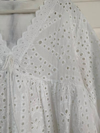 Tempo Paris - Women's Eyelet Oversize Top