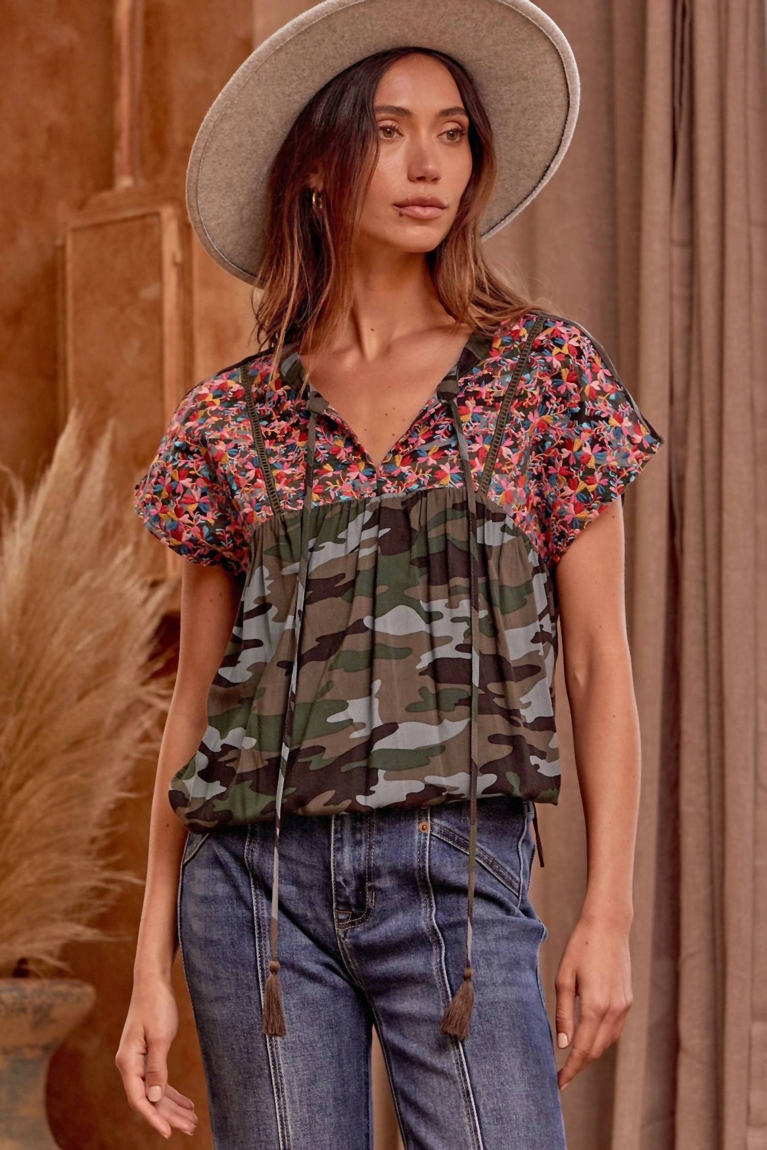 Andree By Unit - Babydoll Embroidered Top