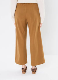 Suncoo Jerry Crop Trouser With Center Seams in camel - women's pants - detail view