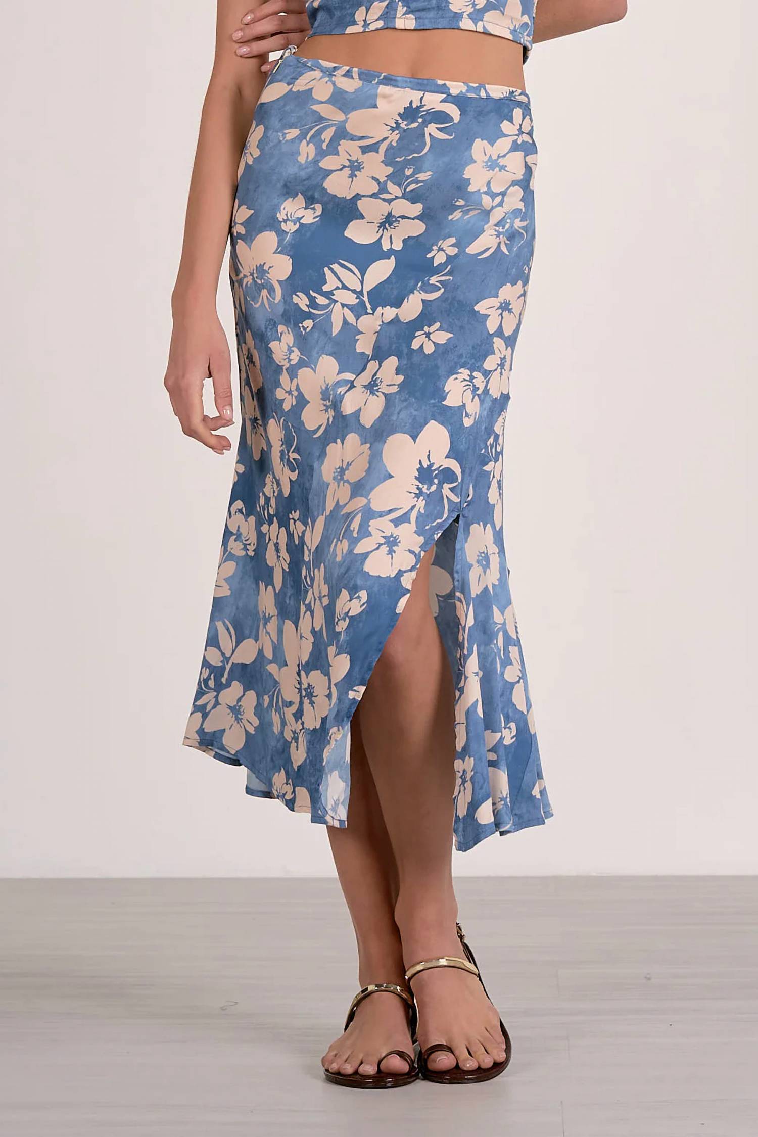 Elan - Side Slit Midi Skirt