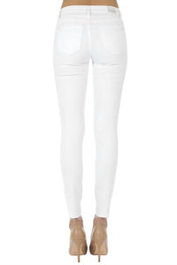 Judy Blue Bootyful Destroyed Skinny Jean - Plus in white - women's jeans - detail view