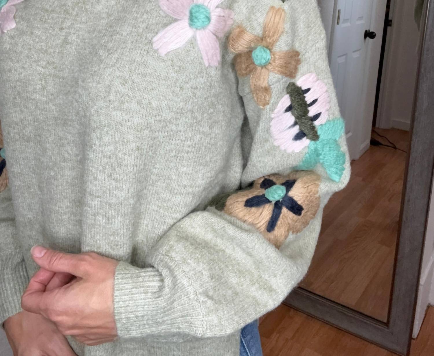 Davi & Dani - Tansy Sweater