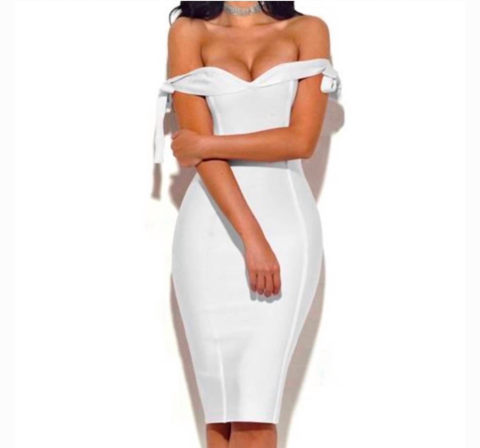 Miss Circle - Off Shoulder Bandage Dress