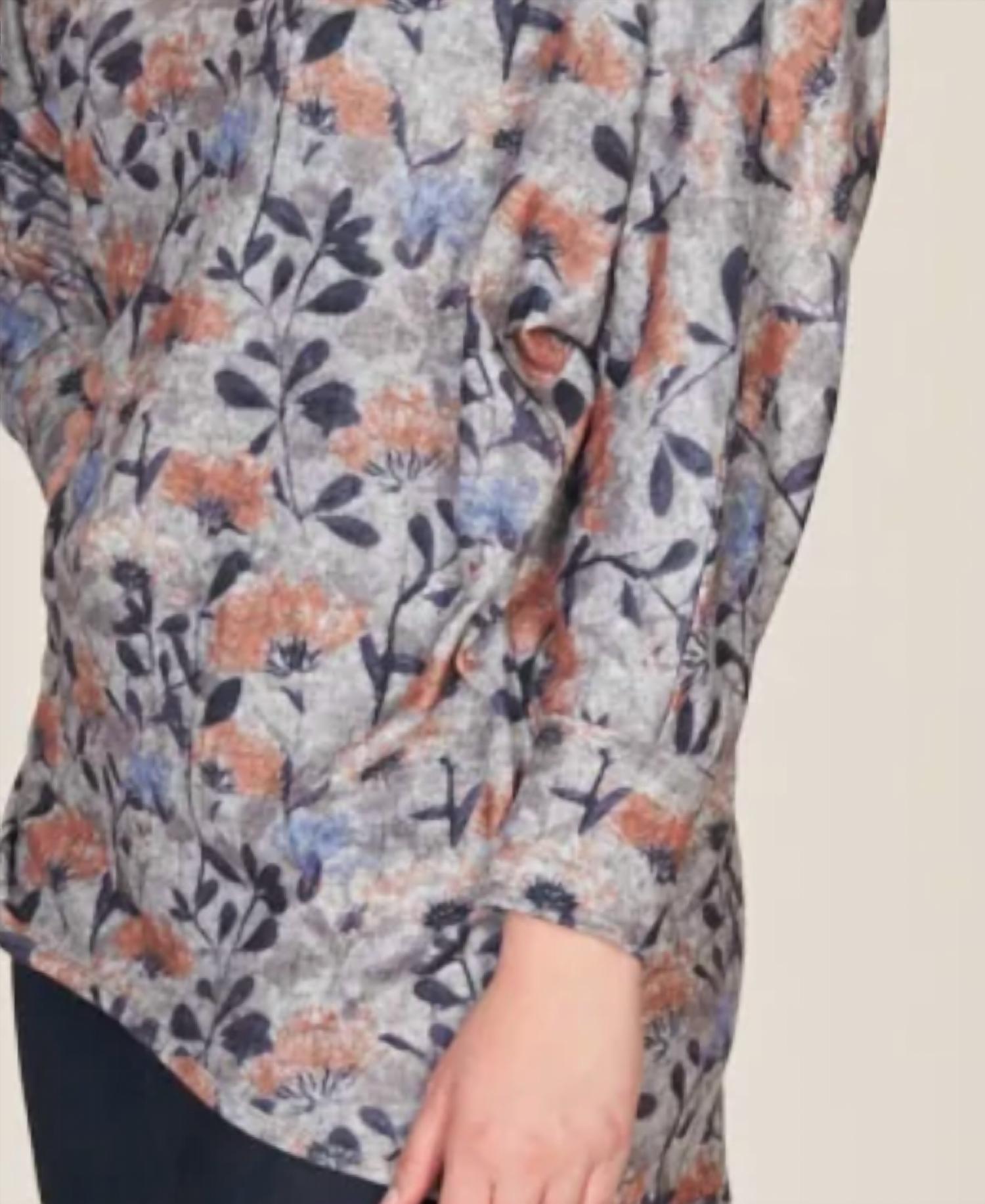 Papillon - High Low Floral Sweater