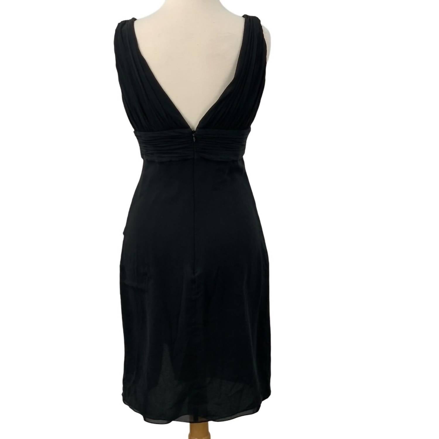 Donna Morgan - Women's Sleeveless V-neck Ruched Silk Lined Dress