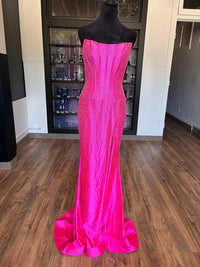 Sherri Hill - Women's Fitted Hot Fix Dress