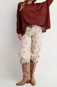 Easel - Knitted Sweater