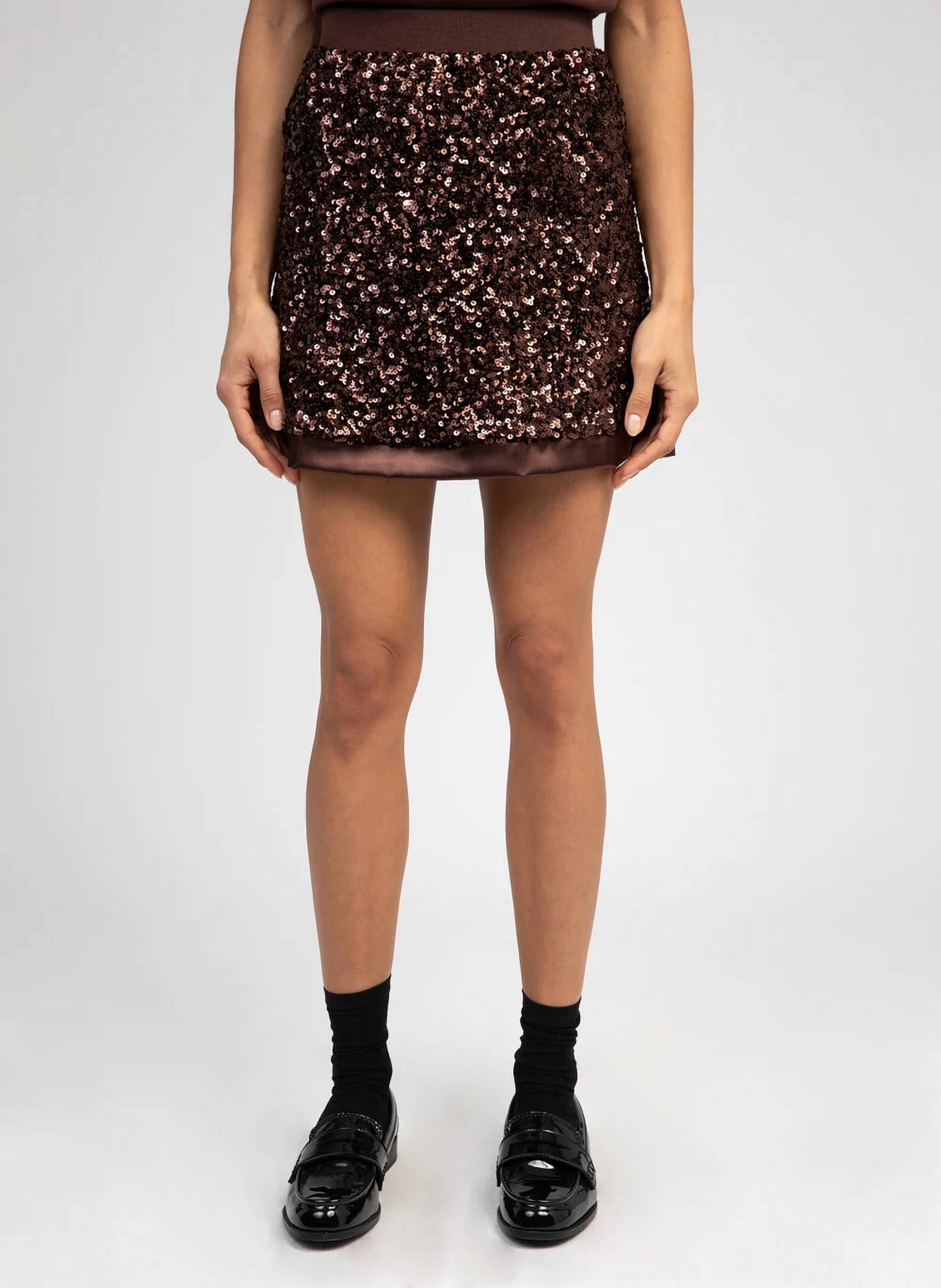 An'Ge - A Sequin Mini Skirt