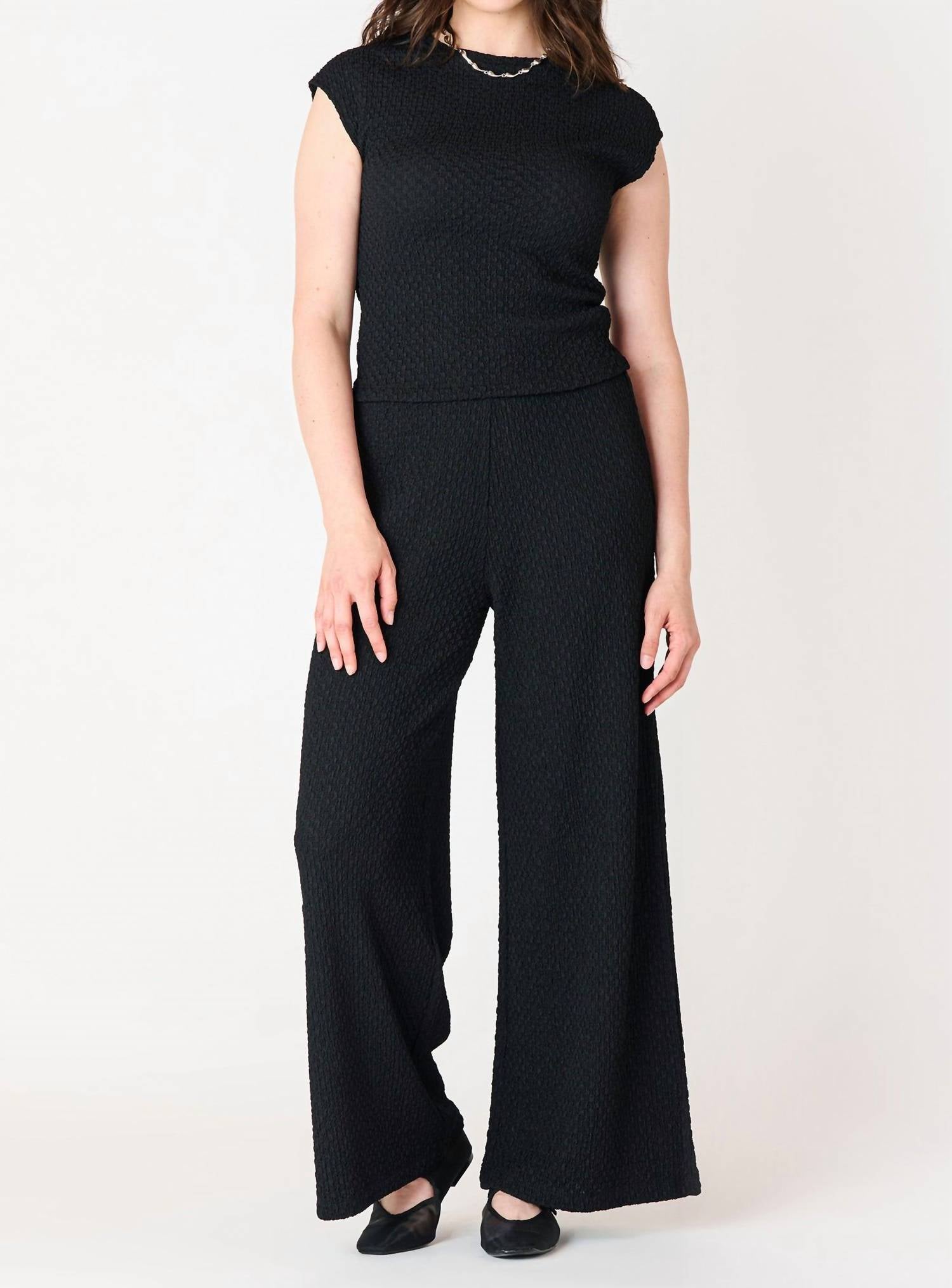 Dex - Cap Sleeve Drop Shoulder Texture Top