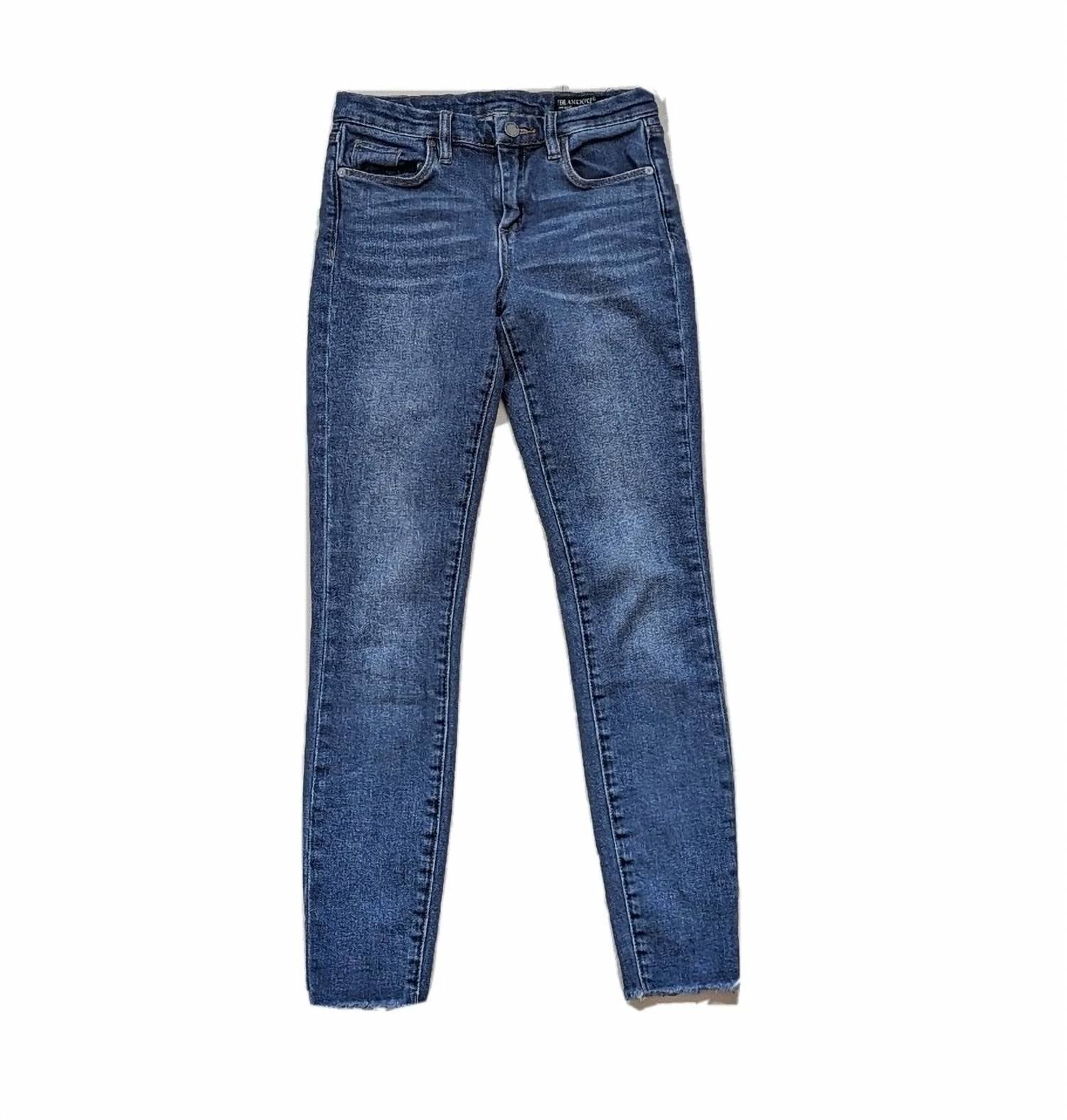 Blanknyc - Women's The Bond Mid Rise Skinny Raw Hem Jeans