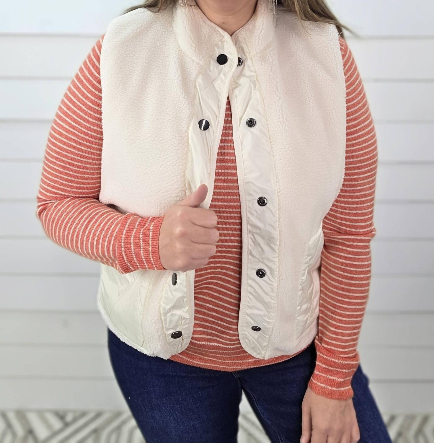Keren Hart - Reversiable Sherpa/quilted Vest