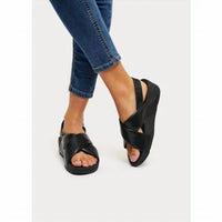 Fitflop - Women's Lulu Cross Back Strap Sandals