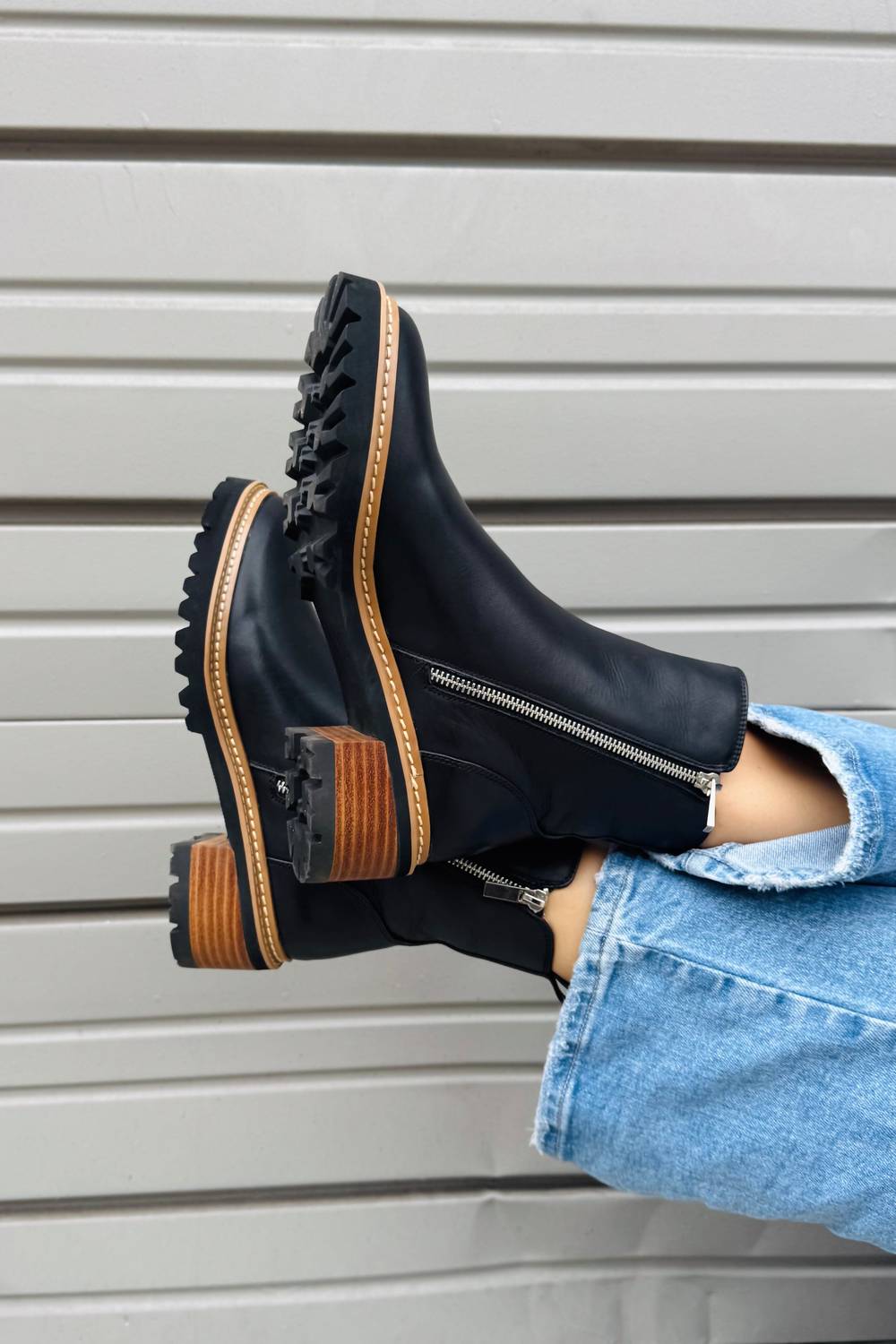 Pikolinos - Women's Lindira Boots