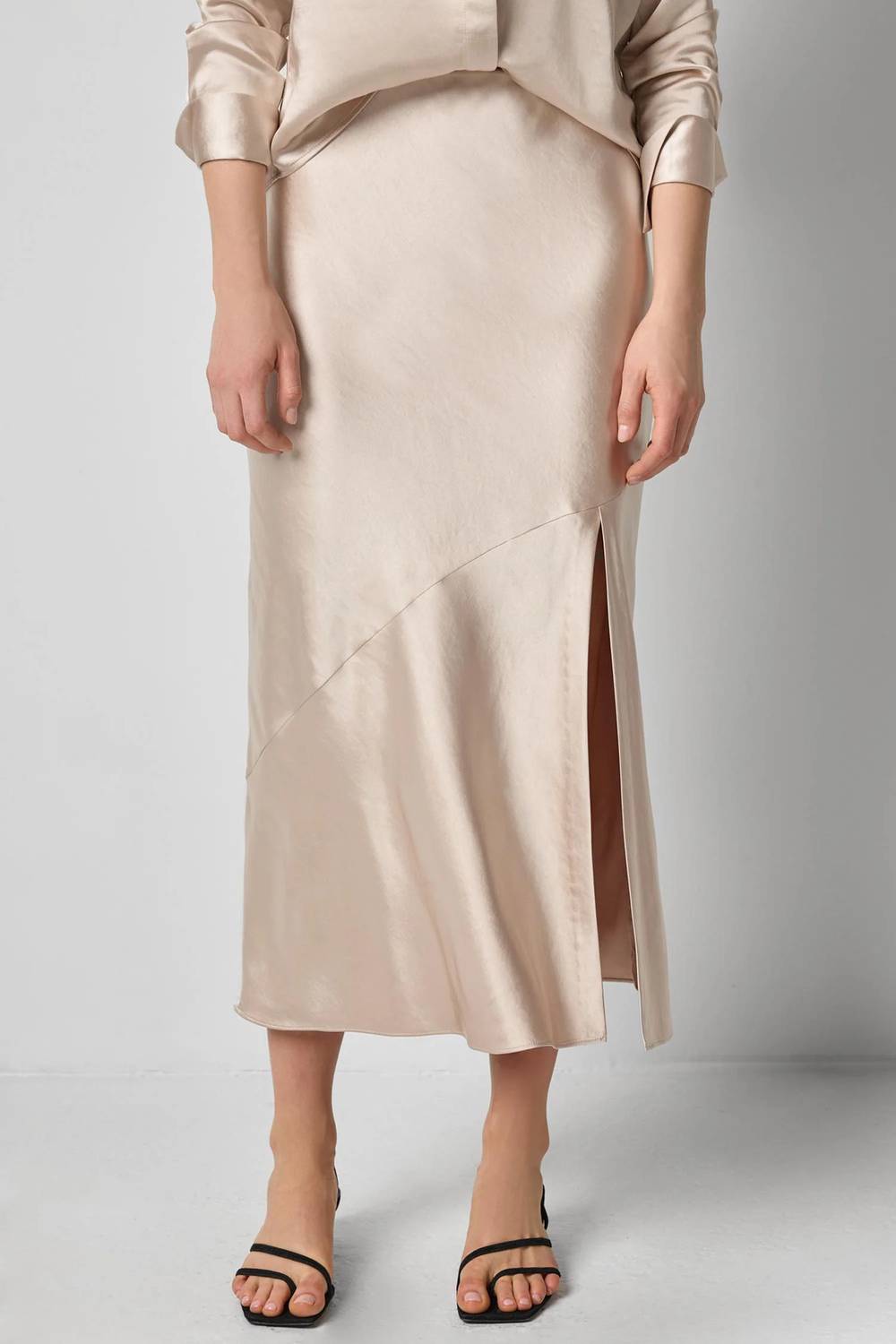 Lilla P - Satin Slit Front Skirt
