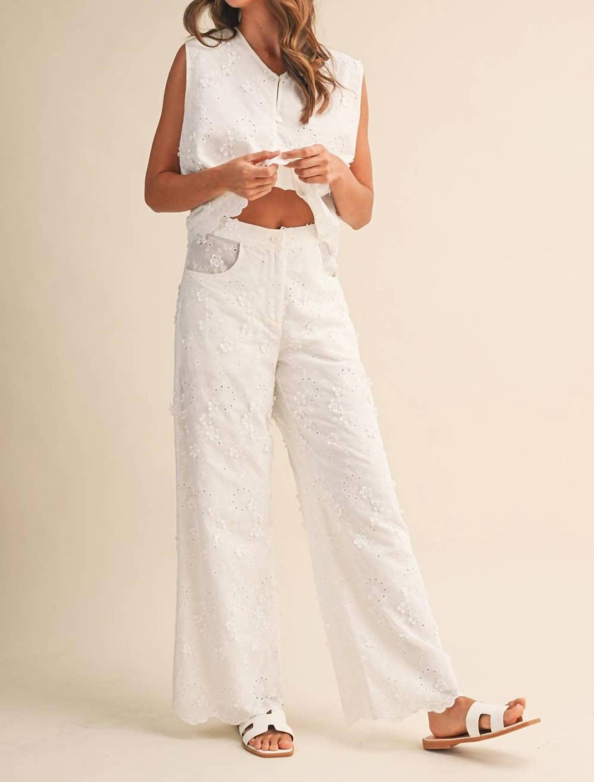 Kelsis - 3d Lace Pants Set
