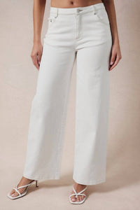 Sunday Edition - Star Embroidered Back Pocket Jean