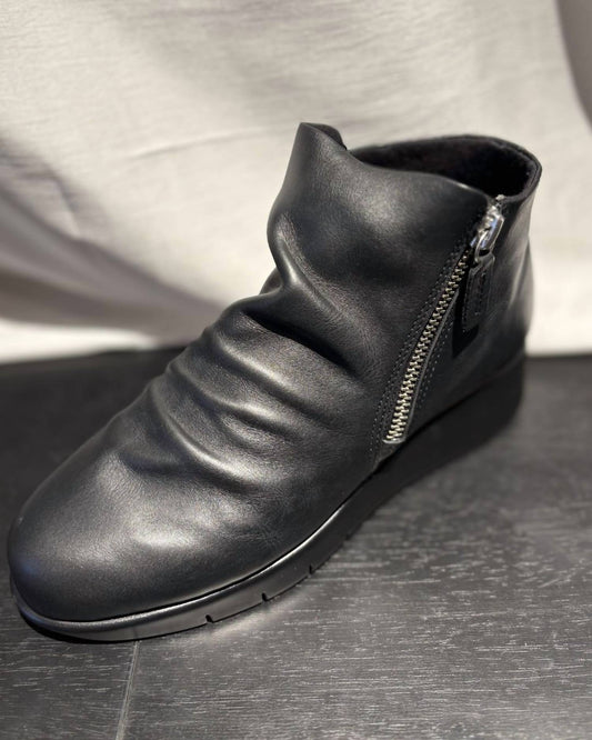 Saydo - Women's Sylda Ankle Boots