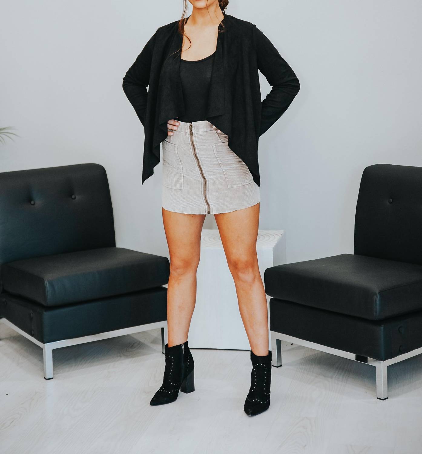 SHE + SKY T-Pro Tip Blazer in black - women's jacket