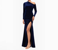 Betsy & Adam - Women's Annette Velvet Off-shoulder Gown
