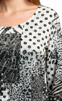 Lady Liberty Fashion 3/4 Sleeve Scoop Neck Multi Designs Top in black white - women's long sleeve top - detail view