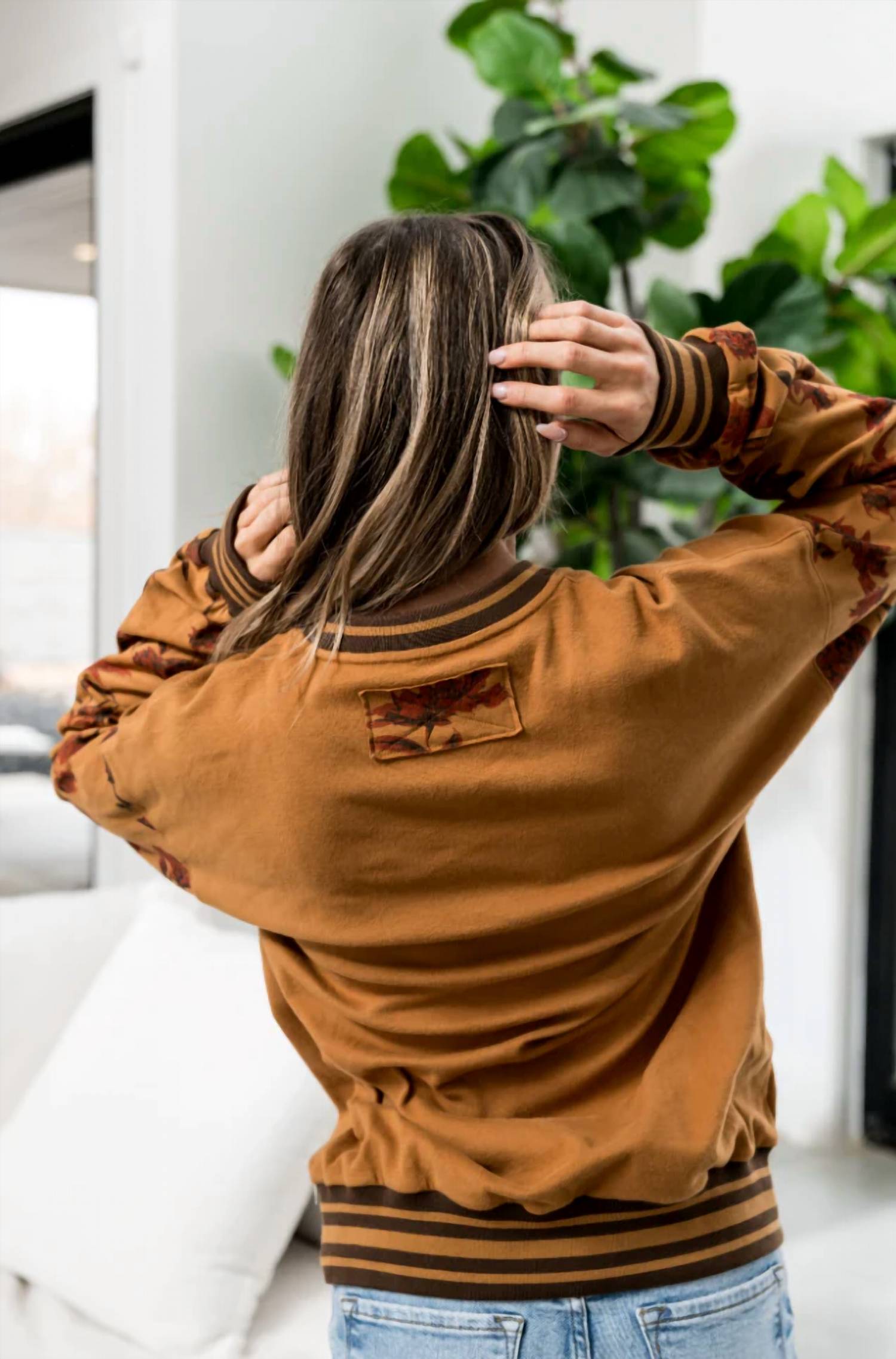 Ampersand Ave - Classic Pullover Sweater