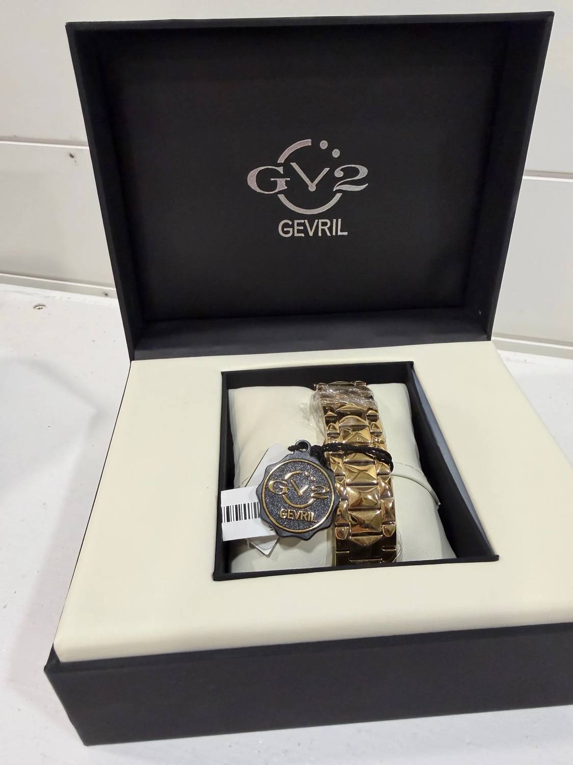 Gevril - Women's Gv2 Siena Swiss Quartz Ion Plating Bracelet Watch - 38mm
