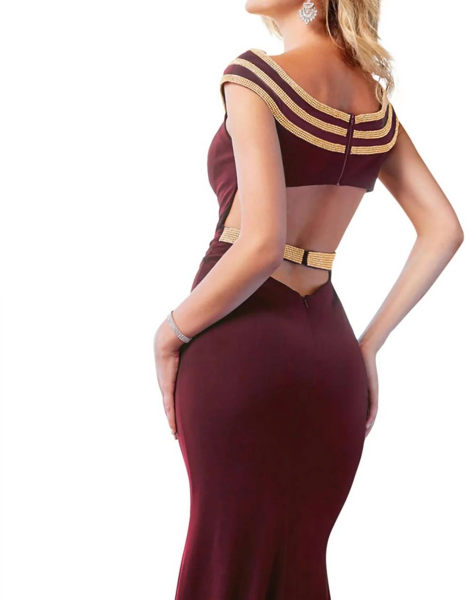 Clarisse - Long Jersey Knit Off The Shoulder Dress