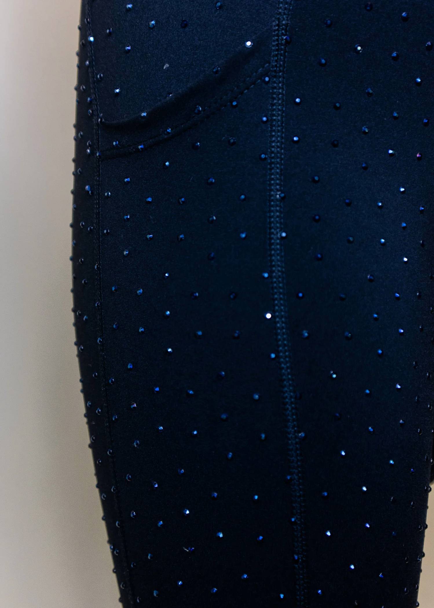 Queen Of Sparkles - Scattered Rhinestone Legging