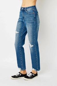 Judy Blue - High Waist Queen Of Hearts Coin Pocket Boyfriend Relaxed Fit Jeans
