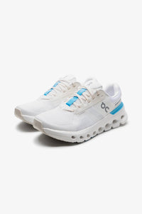 On - Women’s Cloudrunner 2 Running Shoe
