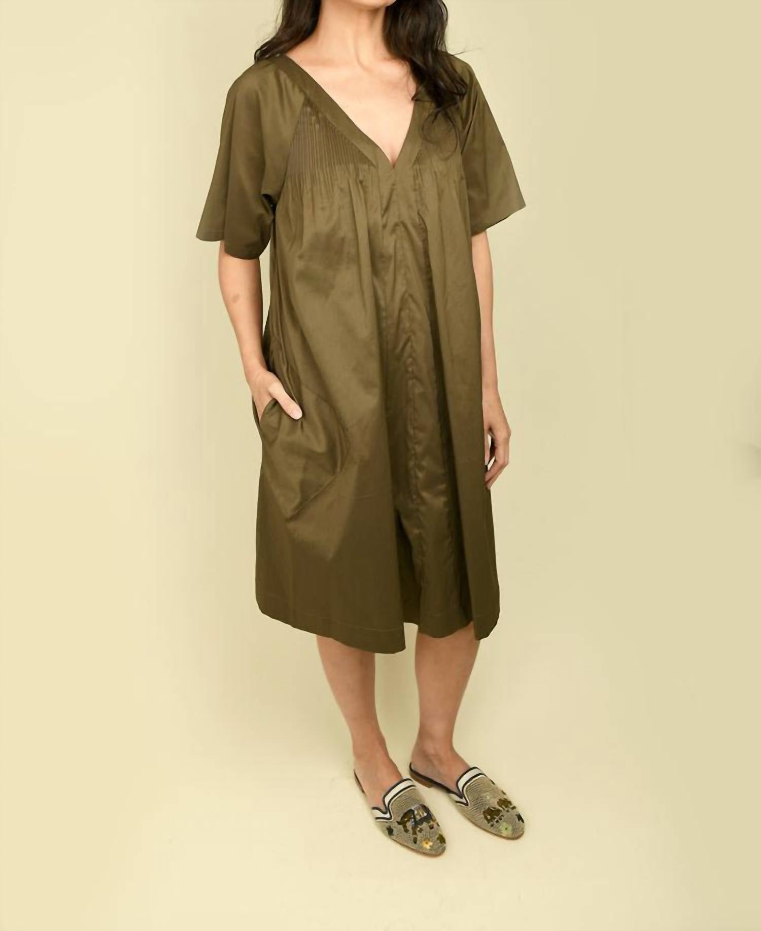 Cotelac - V-neck Dress